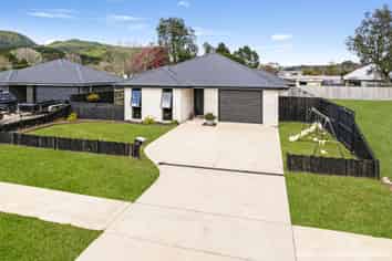24 Tiwhatiwha Crescent, Kawerau