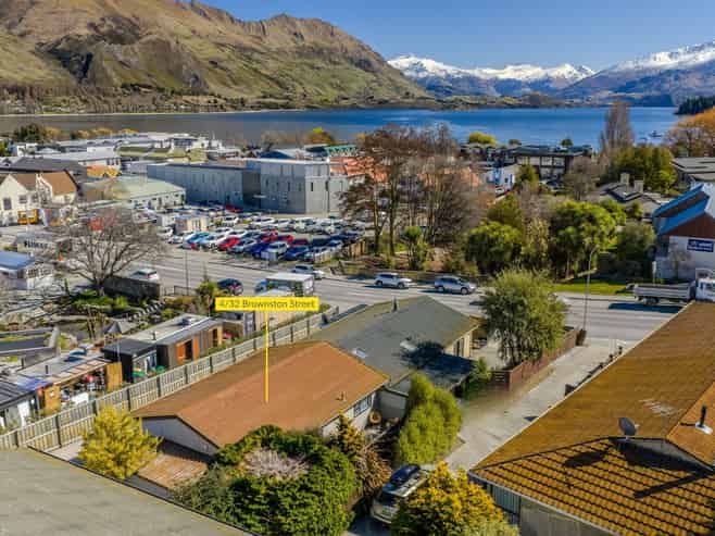 4/32 Brownston Street, Wanaka
