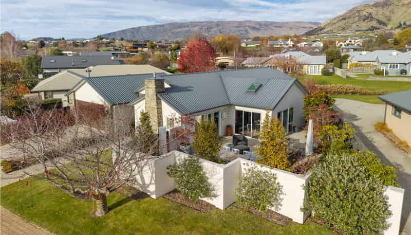 25 Stonebrook Drive, Wanaka