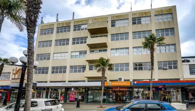 100/9 and  Emerson Street, Napier South