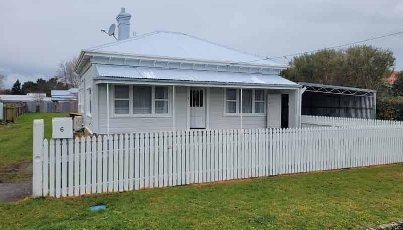 6 Julian Street, Eltham
