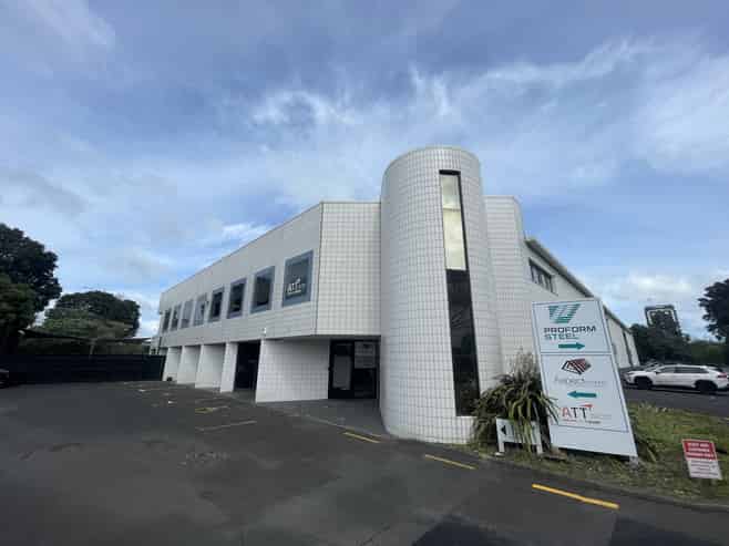 Excellent Great South Road office