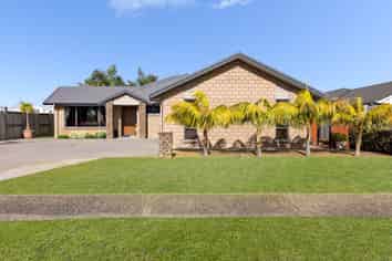 10 Sophora Place, Papamoa