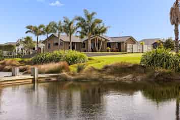 10 Sophora Place, Papamoa