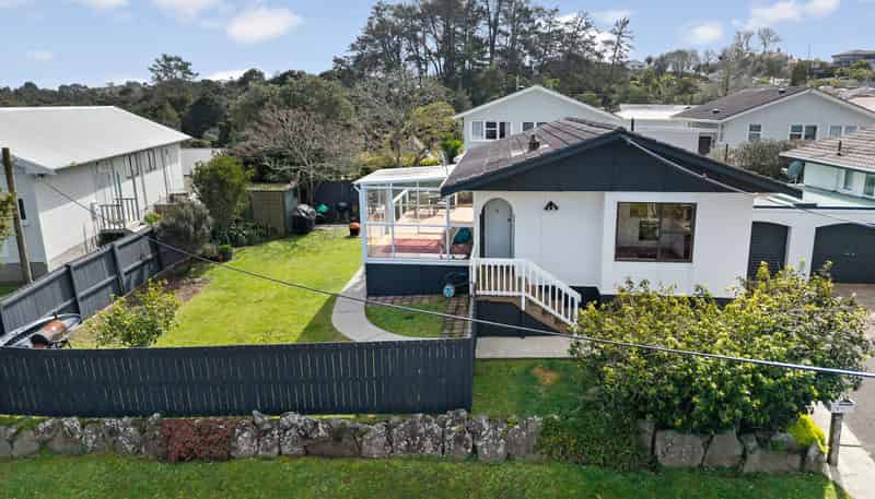 2/1 Recreation Drive, Birkenhead