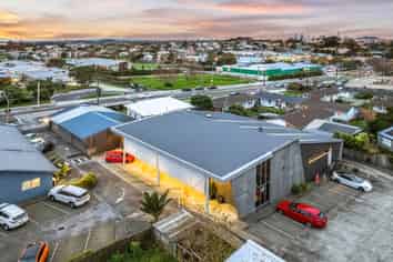 Healthcare Investment with 8+ Year Lease!