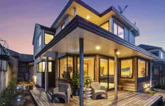 2-3 Scorian Close, Karori