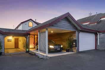 2-3 Scorian Close, Karori