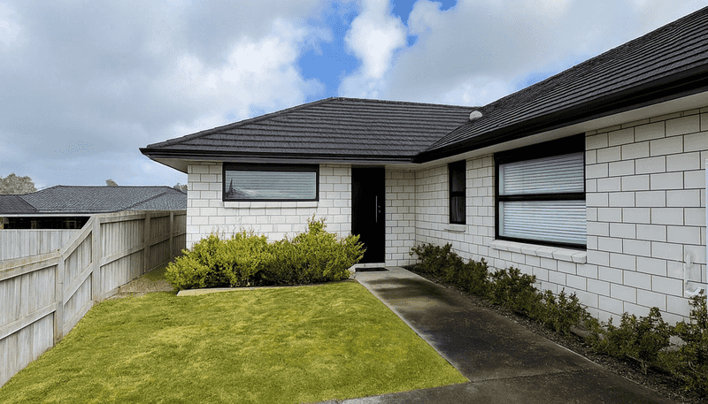 16a Kapua Crescent, Rototuna North