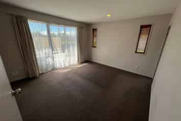 19 Lake Panorama Drive, Henderson