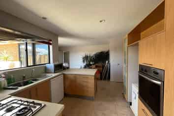 19 Lake Panorama Drive, Henderson