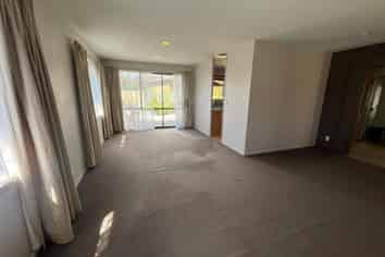 19 Lake Panorama Drive, Henderson