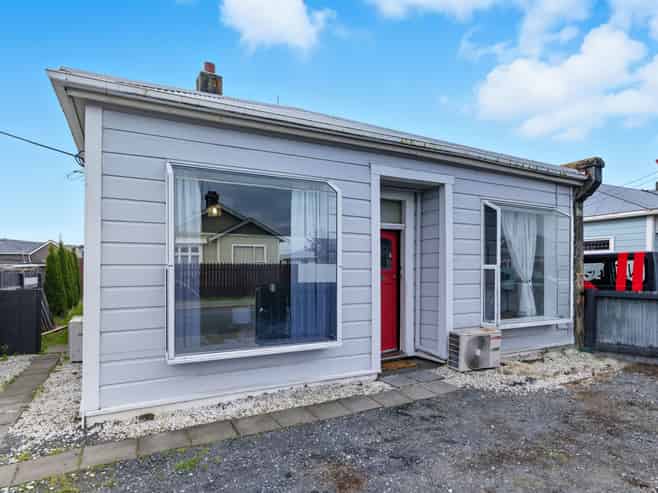 228 Oxford Street, SOUTH DUNEDIN