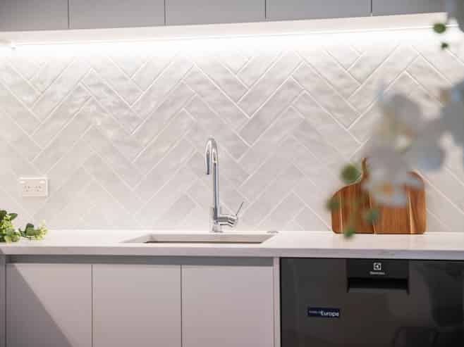 9 Pharlap Drive, Albany