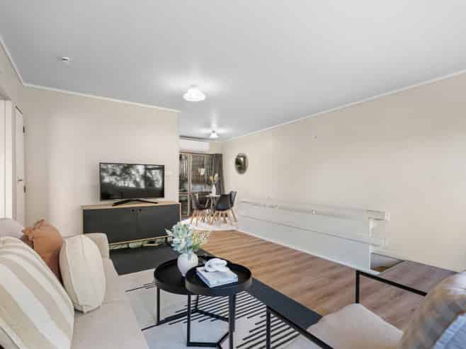 2/28 Whangarei Heads Road, Onerahi