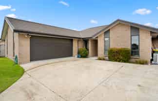 262 Dixon Road, Fitzroy
