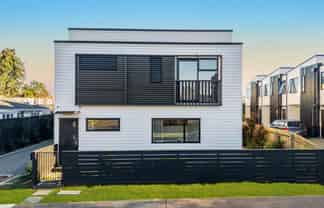 11a Rountree Place, Conifer Grove