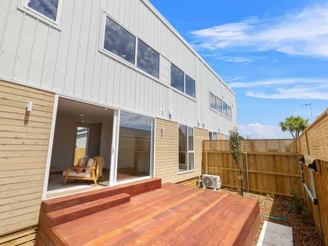 2/23 Howe Street, New Brighton