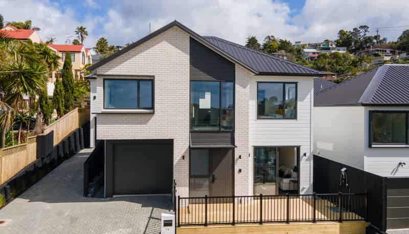 1A Adelie Place, Murrays Bay