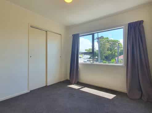 5/8 Western Springs Road, Western Springs