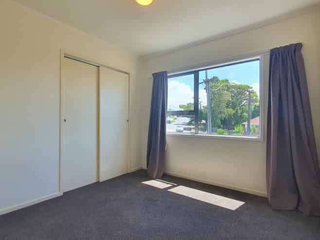 5/8 Western Springs Road, Western Springs
