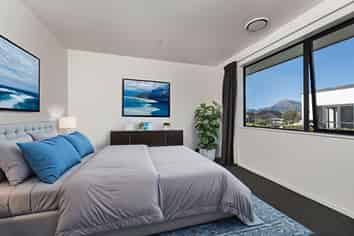 40 Marbleleaf Lane, Albert Town