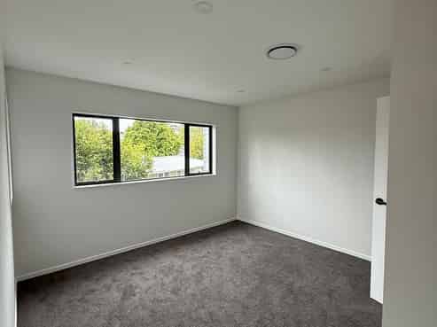 79C Bond Crescent, Forrest Hill