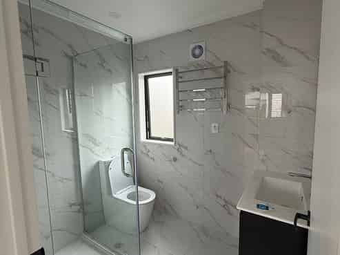 79C Bond Crescent, Forrest Hill