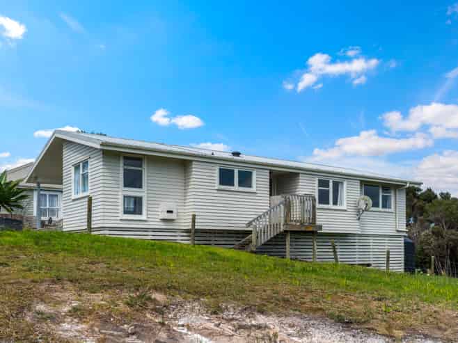 100 Doubtless Bay Drive, Karikari Peninsula