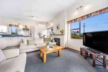 72 Matai Street, Te Anau