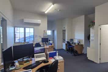 Sunny Offices in the Heart of Stoke