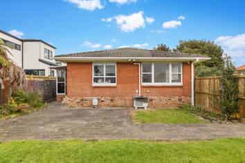 9 & 9A Omagh Avenue, Papatoetoe