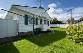 78 Te Atatu Road, Te Atatu South
