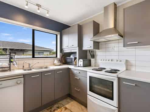 25A Larch Street, Victoria