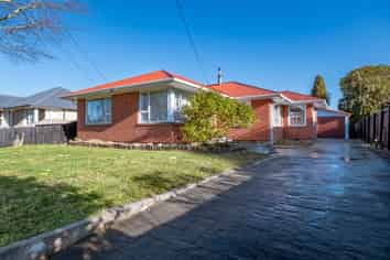 9 Bevington Street, Avonhead