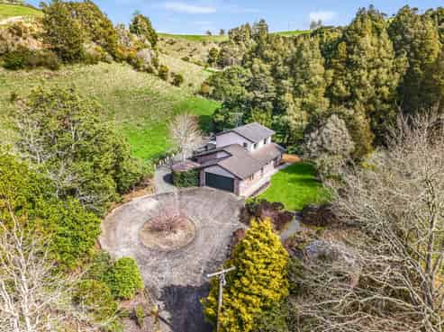 1733 Ararimu Road, Hunua