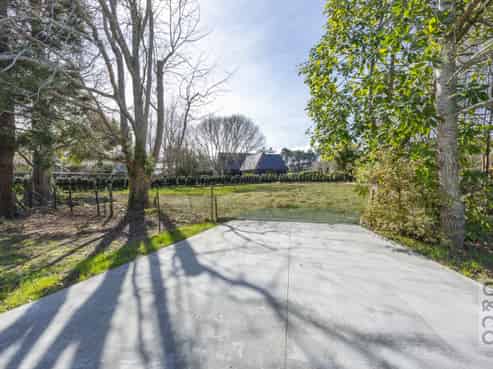 25 Elliot Street, Riverhead