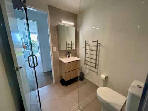 405/1 Buscomb Avenue, Henderson
