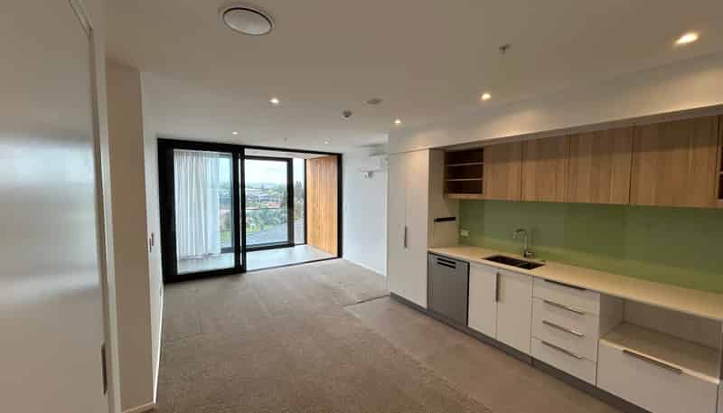 405/1 Buscomb Avenue, Henderson