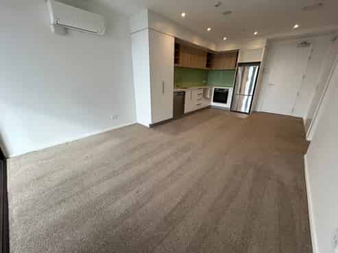 405/1 Buscomb Avenue, Henderson
