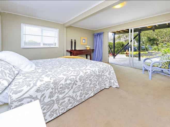 Auckland - Address withheld