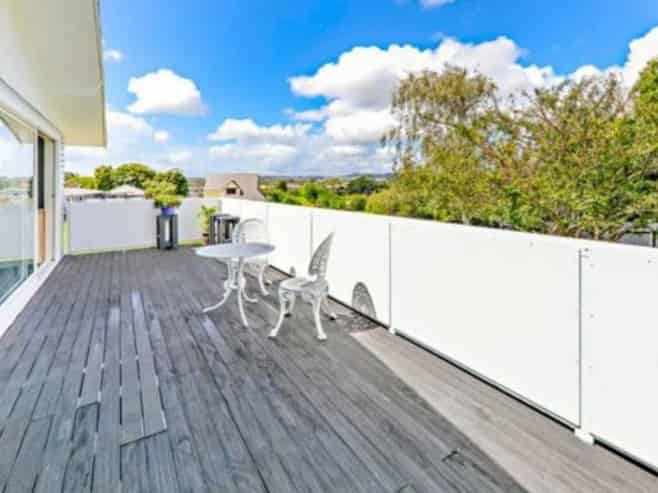 Auckland - Address withheld