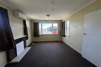 61 Penrose Road, Penrose