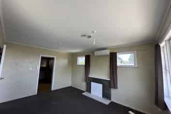 61 Penrose Road, Penrose