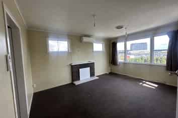 61 Penrose Road, Penrose