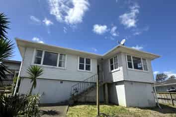 61 Penrose Road, Penrose