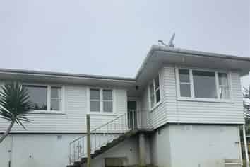 61 Penrose Road, Penrose