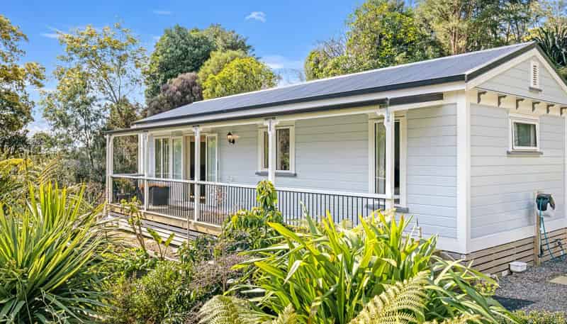 16 Angle Street, Picton