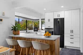 33 KOTUKU PLACE, Matua