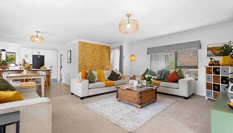 33 KOTUKU PLACE, Matua